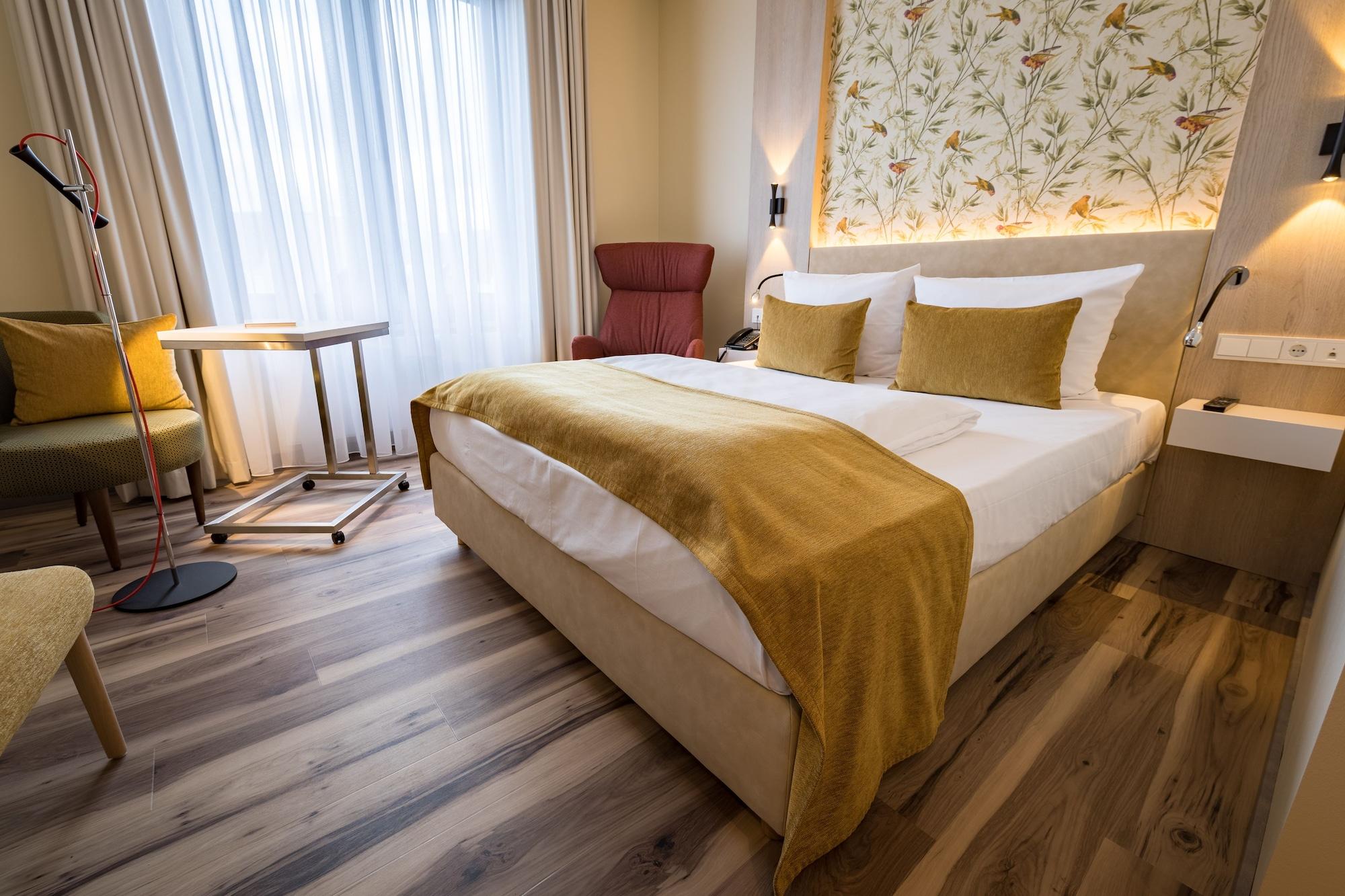 First Inn Hotel Zwickau Buitenkant foto