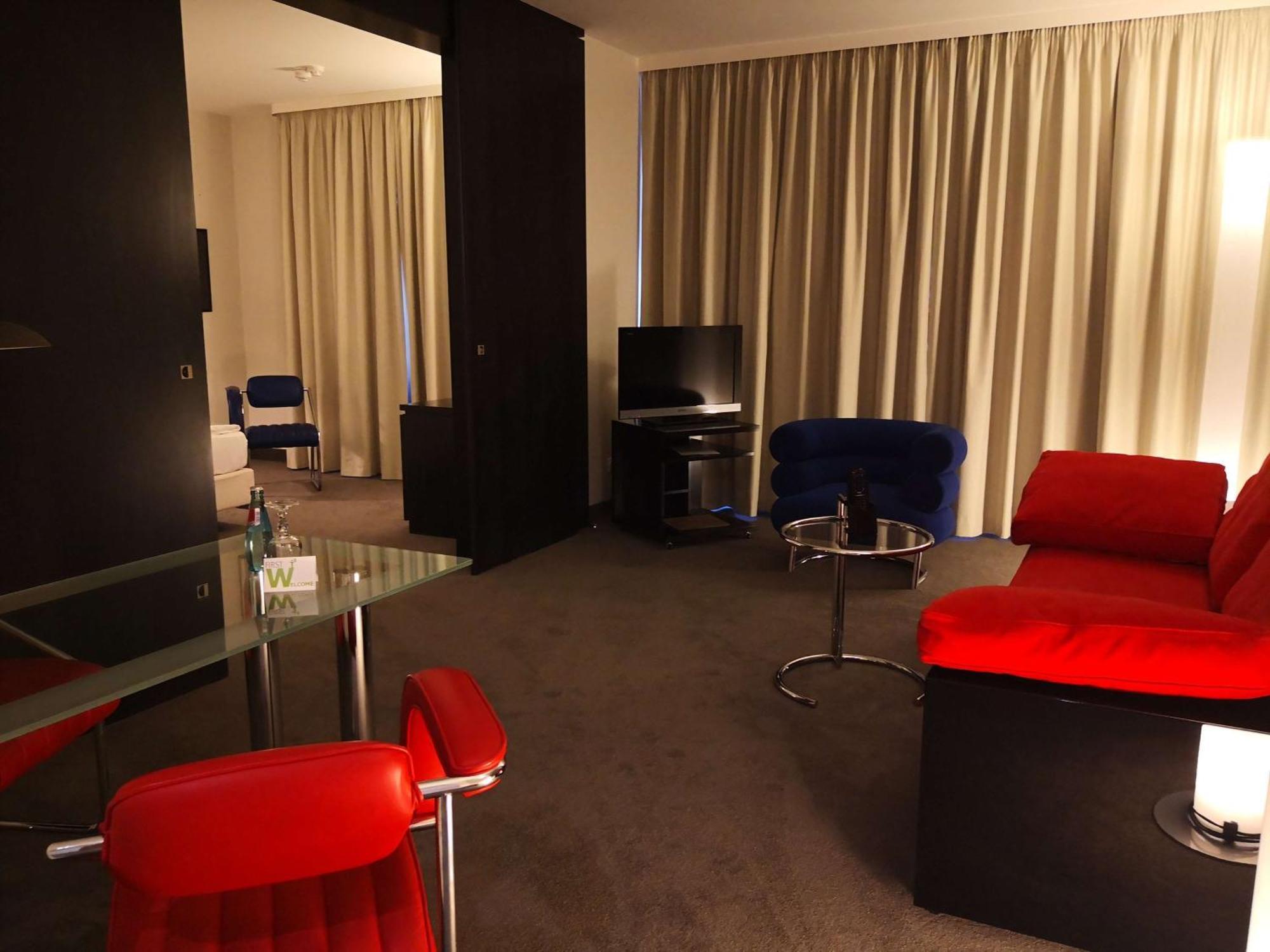First Inn Hotel Zwickau Buitenkant foto