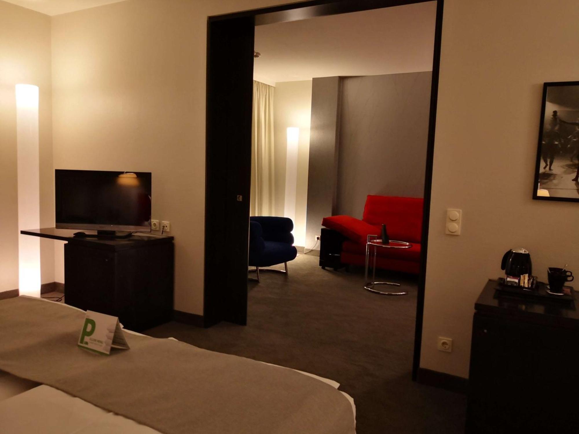 First Inn Hotel Zwickau Buitenkant foto